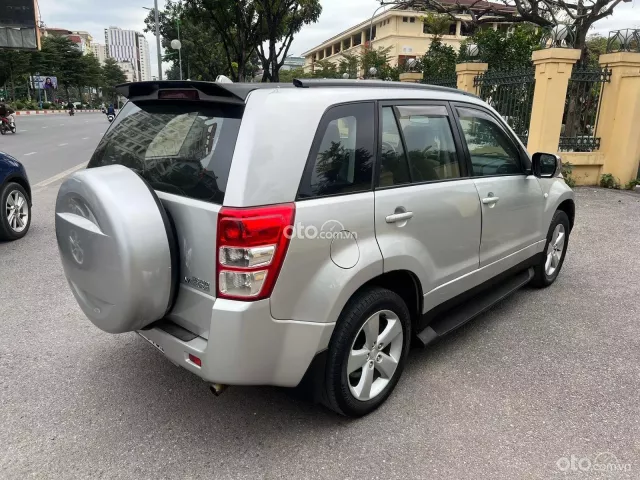 Bán xe số tự động, 2 cầu, vận hành ổn định