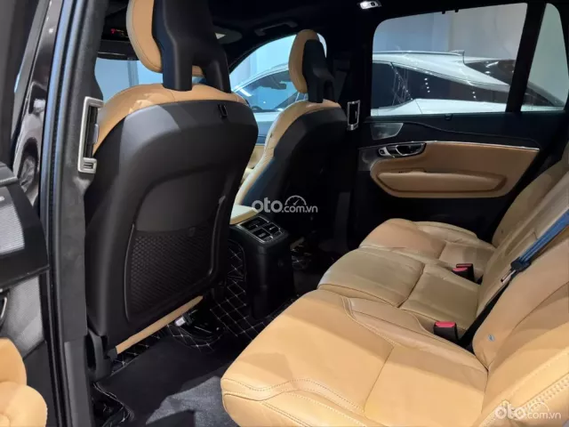 Volvo XC90 T8 AWD Recharge Inscription Model 2022