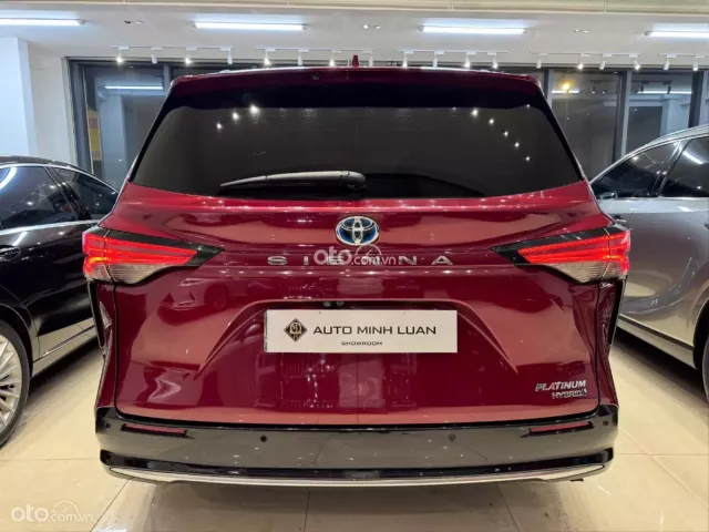 Toyota Sienna Limited 3.5 AT AWD 2021 4