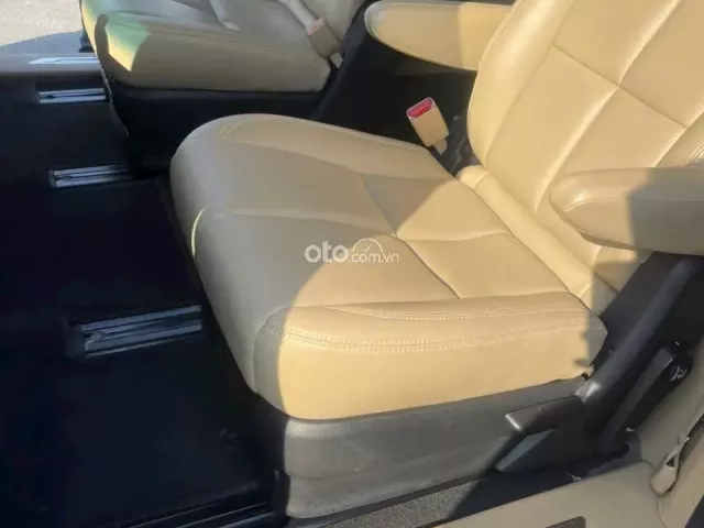 Kia Sedona 2.2 Luxury 2019 13