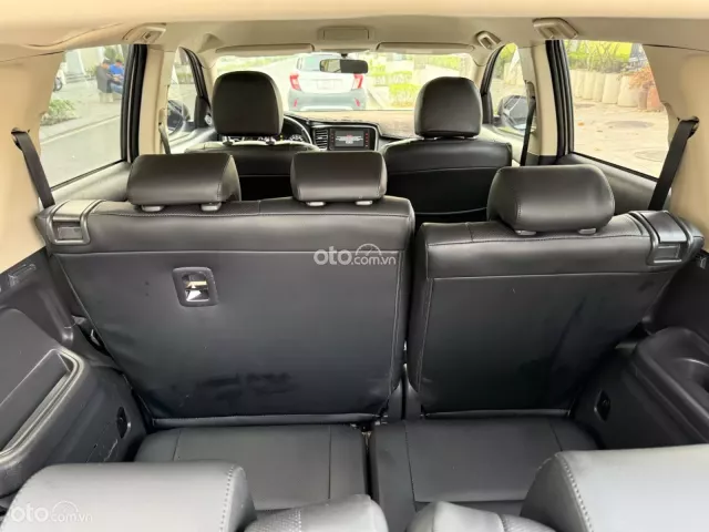 Mitsubishi Outlander 2.0 CVT 2019 siêu đẹp