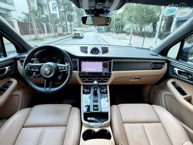 Phiên bản lướt 18.000 miles đầy đủ option