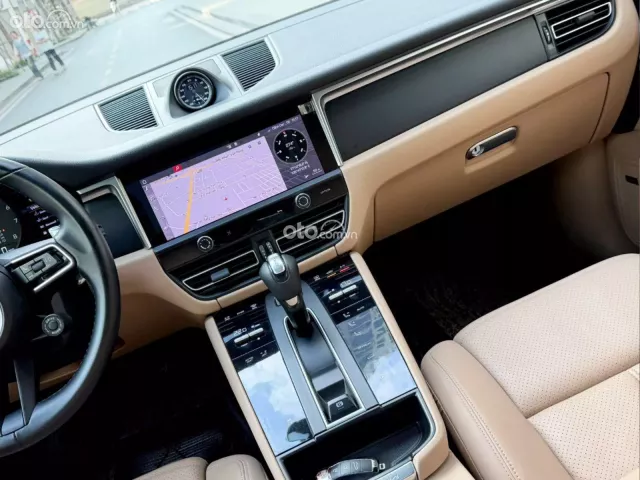 Phiên bản lướt 18.000 miles đầy đủ option