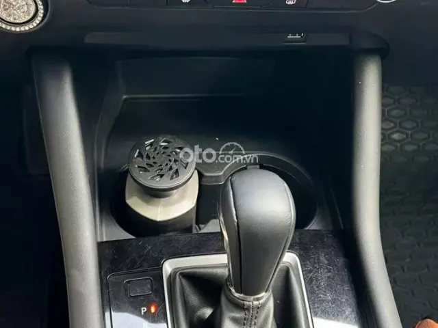 Xe tư nhân, mẫu sedan đầm chắc