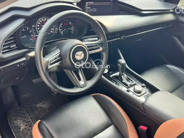 Xe tư nhân, mẫu sedan đầm chắc