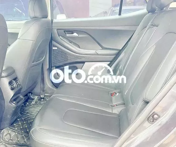 Hyundai Creta 2022 Đặc biệt Xám 5 vạn