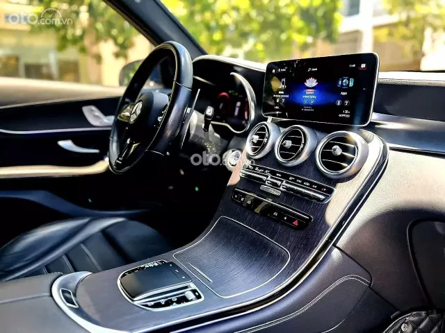 Mercedes-Benz GLC 300 4Matic 2021 12