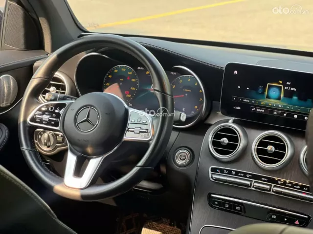 Mercedes-Benz GLC 300 4Matic 2021 14