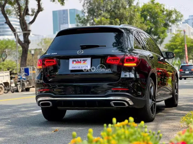 Mercedes-Benz GLC 300 4Matic 2021 5