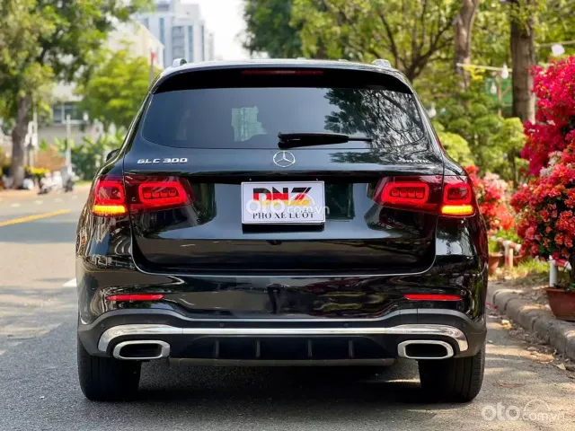 Mercedes-Benz GLC 300 4Matic 2021 6