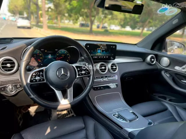 Mercedes-Benz GLC 300 4Matic 2021 9
