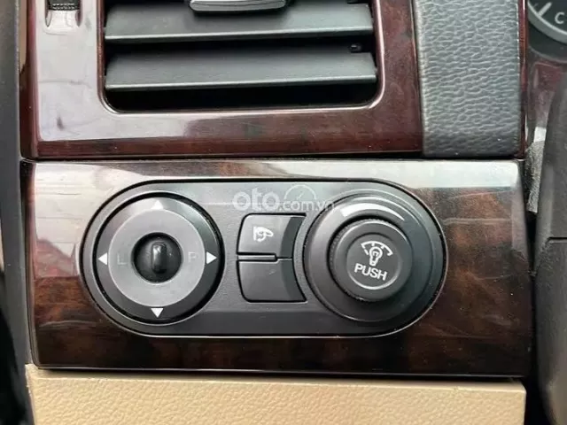 Xe đẹp trang bị nhiều option, giá tốt