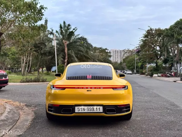 Porsche 911 Carrera 2021 5