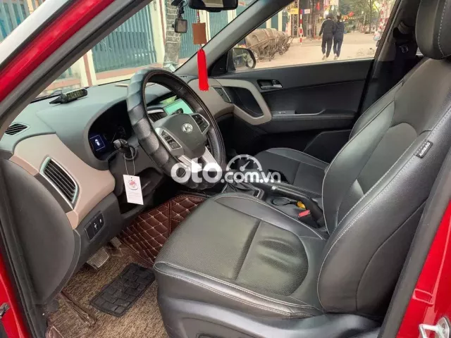 Hyundai Creta Đỏ