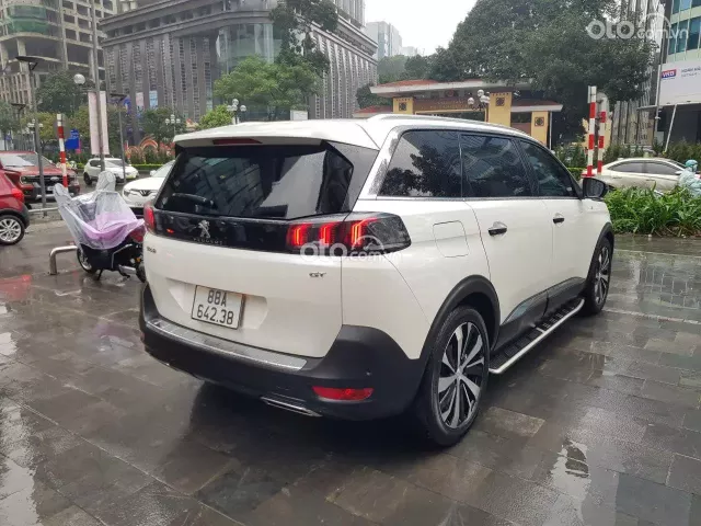 Peugeot 5008 1.6L Turbo 2023 2