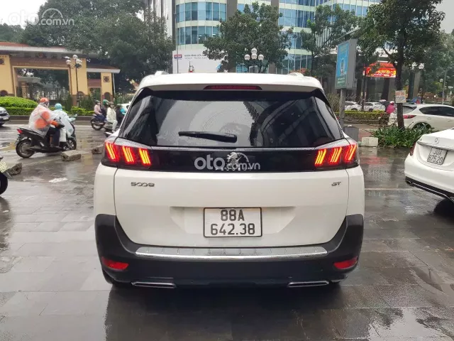 Peugeot 5008 1.6L Turbo 2023 5