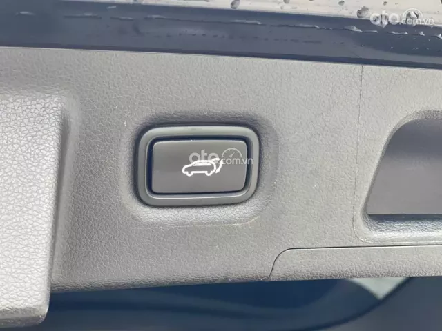 Hyundai Santa Fe 2.2 Dầu Cao cấp 2022 14