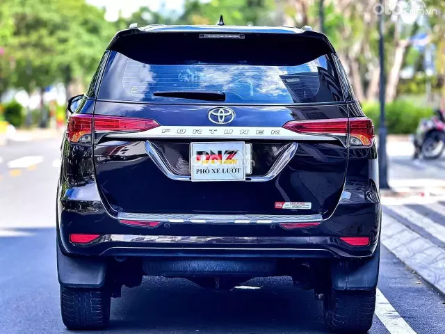 Toyota Fortuner 2019 12