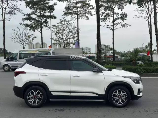 Kia Seltos 1.4 Deluxe 2021 7