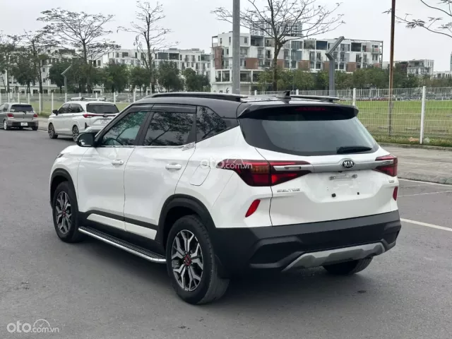 Kia Seltos 1.4 Deluxe 2021 6