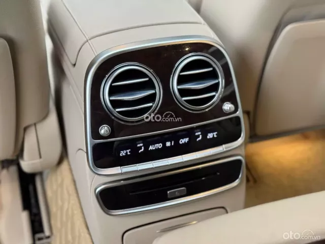 Mercedes-Benz S450 4Matic 2019 11