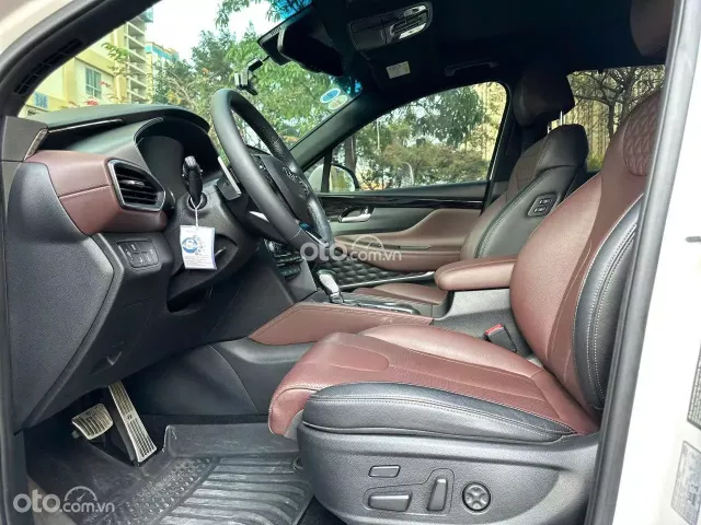 Hyundai Santa Fe 2021 12