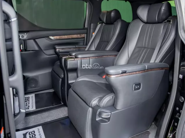 Toyota Alphard Executive Lounge 2021 3