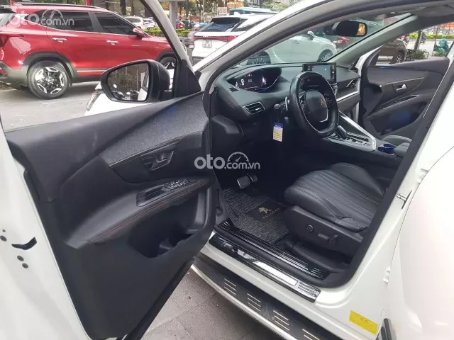 Peugeot 3008 Allure 2022 11