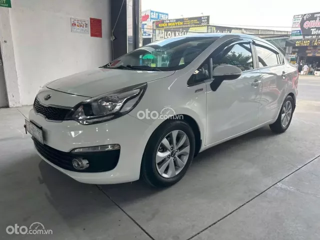 Kia Rio 1.4 AT 2016 3