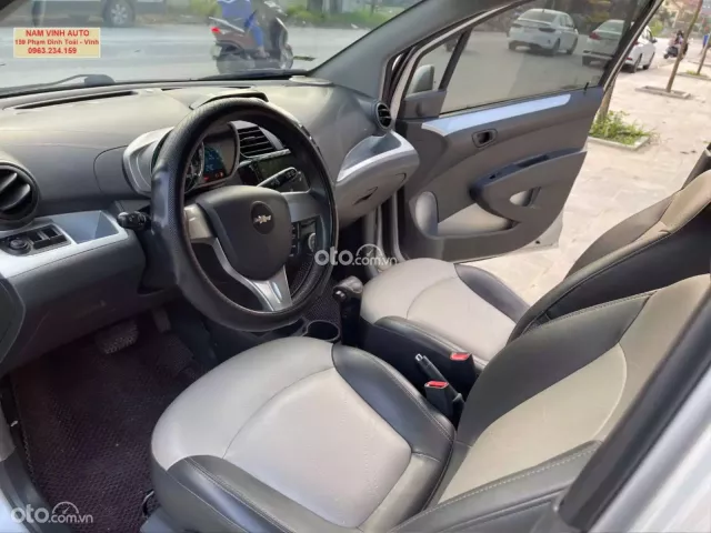 Chevrolet Spark 1.0 at 2015 4