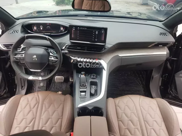 Peugeot 5008 GT 2022 15