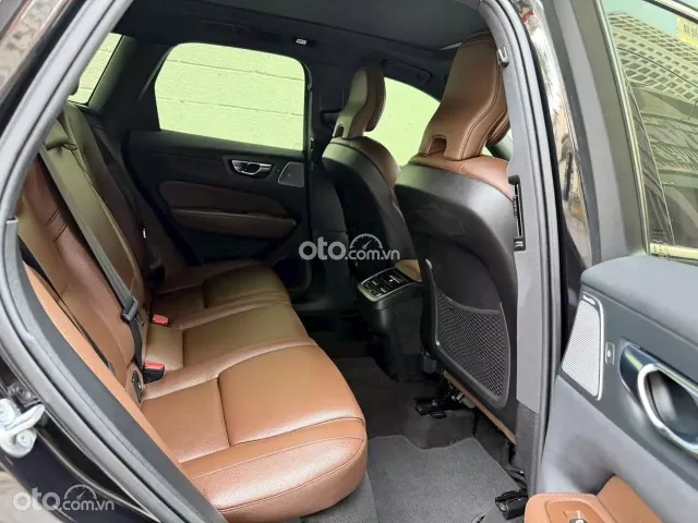 Volvo XC60  2022 7