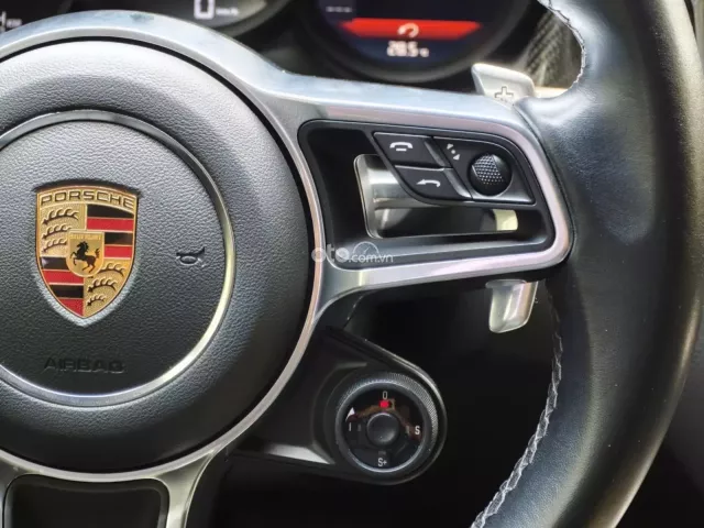 Porsche Macan 2.0 AT 2021 10