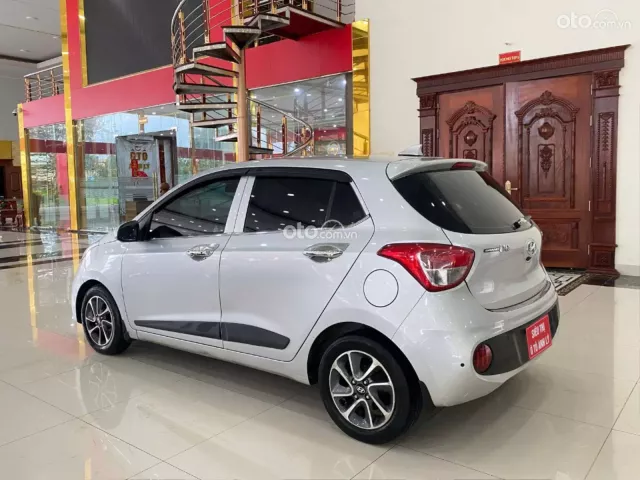 Hyundai Grand i10 Sedan 1.2 MT 2019 10