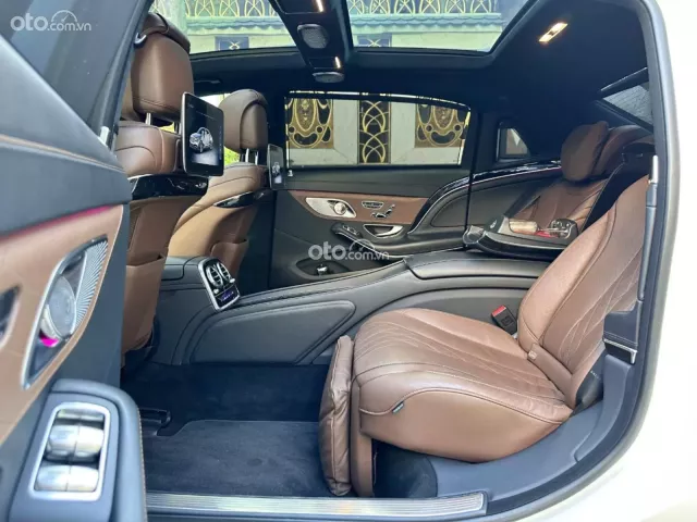 Mercedes-Benz Maybach S450 4Matic 2019 10