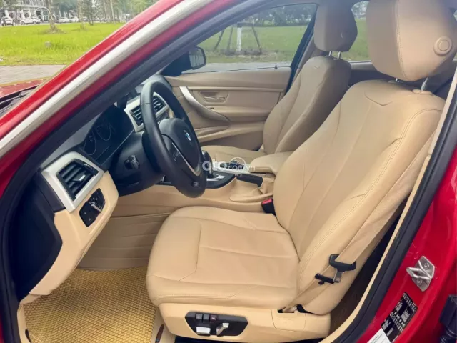 BMW 320i 2016 8