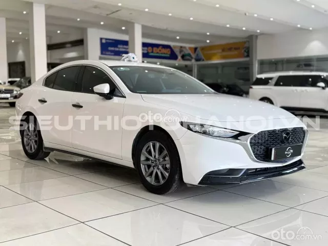 Mazda 3 Sedan 1.5L Deluxe 2024