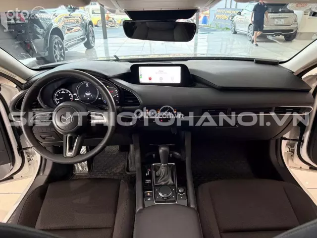 Mazda 3 Sedan 1.5L Deluxe 2024 18
