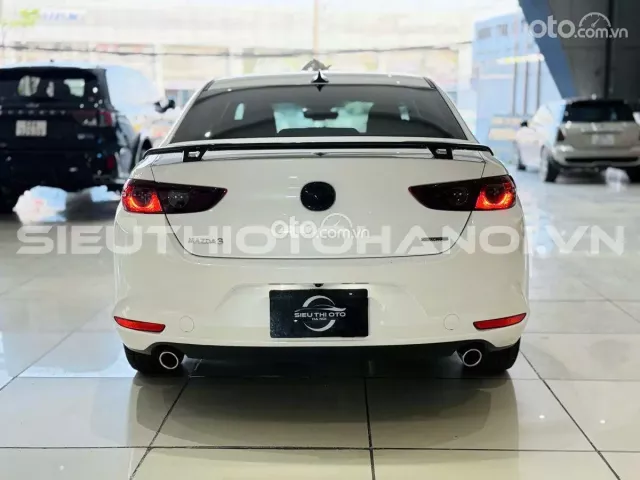 Mazda 3 Sedan 1.5L Deluxe 2024 5