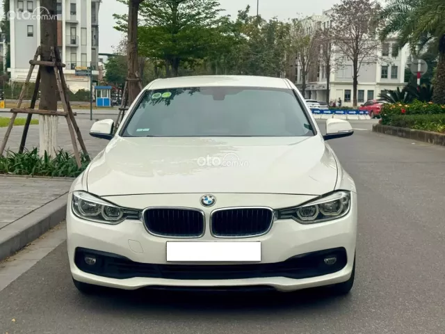 BMW 320i Executive 2015