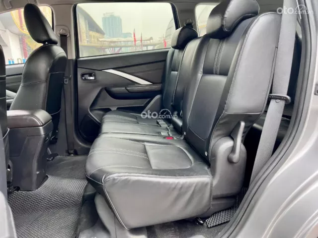 Mitsubishi Xpander AT Premium 2022 15