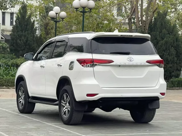 Toyota Fortuner 2.4 MT 4x2 2020 7