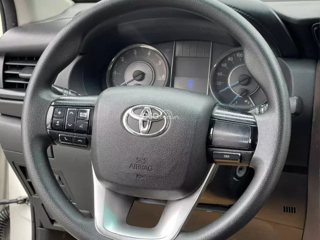 Toyota Fortuner 2.4 MT 4x2 2020 15