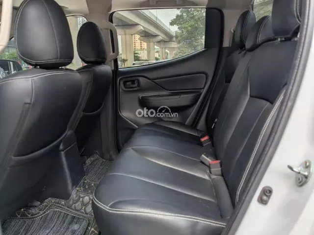 Mitsubishi Triton 4×2 AT 2022 9