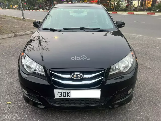 Hyundai Avante 1.6 MT 2011 2