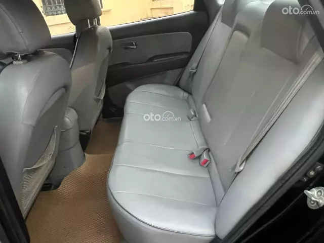 Hyundai Avante 1.6 MT 2011 10