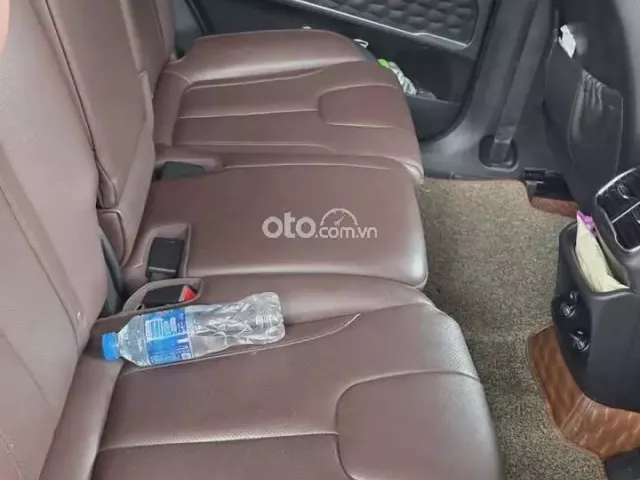 Hyundai Santa Fe 2.2 Dầu Cao cấp 2020 8