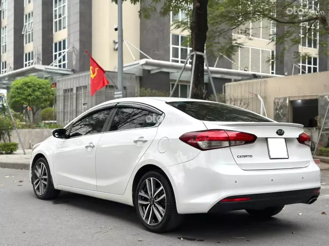 Kia Cerato 1.6 AT 2016