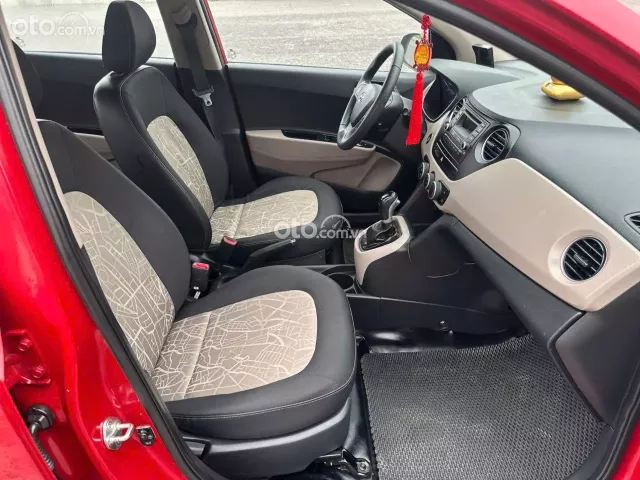 Hyundai Grand i10 1.0 AT 2015 8