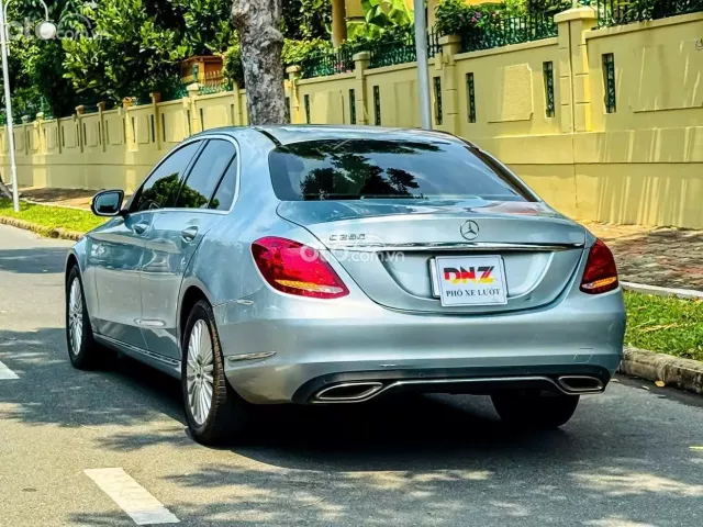 Mercedes-Benz C250 Exclusive 2015 9